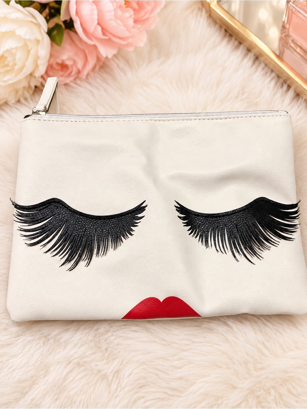 White Makeup Cosmetic Bag 3D Eyelashes Red Lips Travel Pouch NWOT